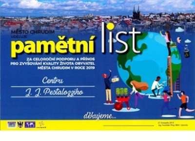 Naše Centrum obdrželo od města Chrudim pamětní list