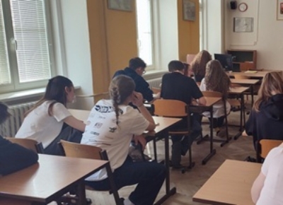 "Dluhová problematika v praxi" na Gymnáziu Josefa Ressela v Chrudimi