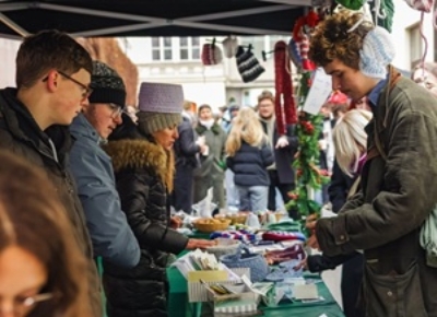 Žáci a učitelé SPŠST Panská vybrali peníze na podporu Pestalozzi